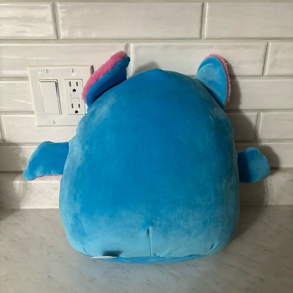 Boyle the Bat Squishmallow - Picture 3 of 3